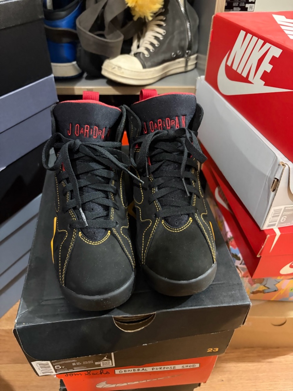 Kids Jordan citrus 7 (5Y)